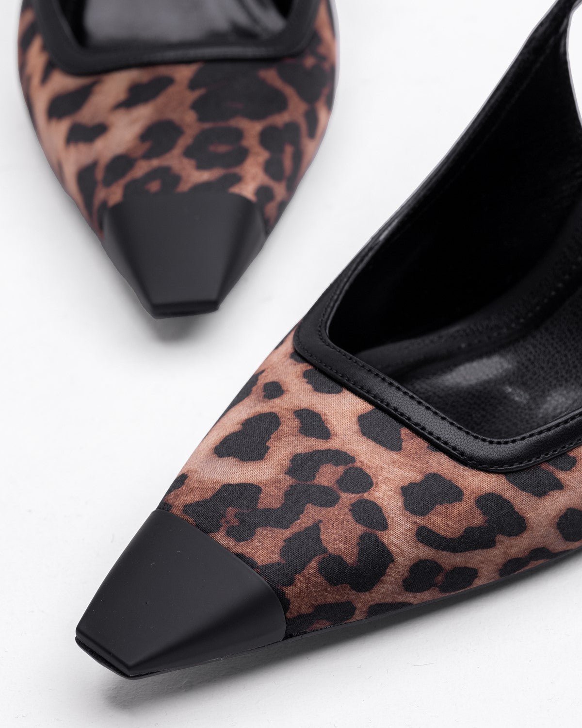 Kadın Desen Detaylı Sivri Burun Topuklu Ayakkabı - Mary Shoes