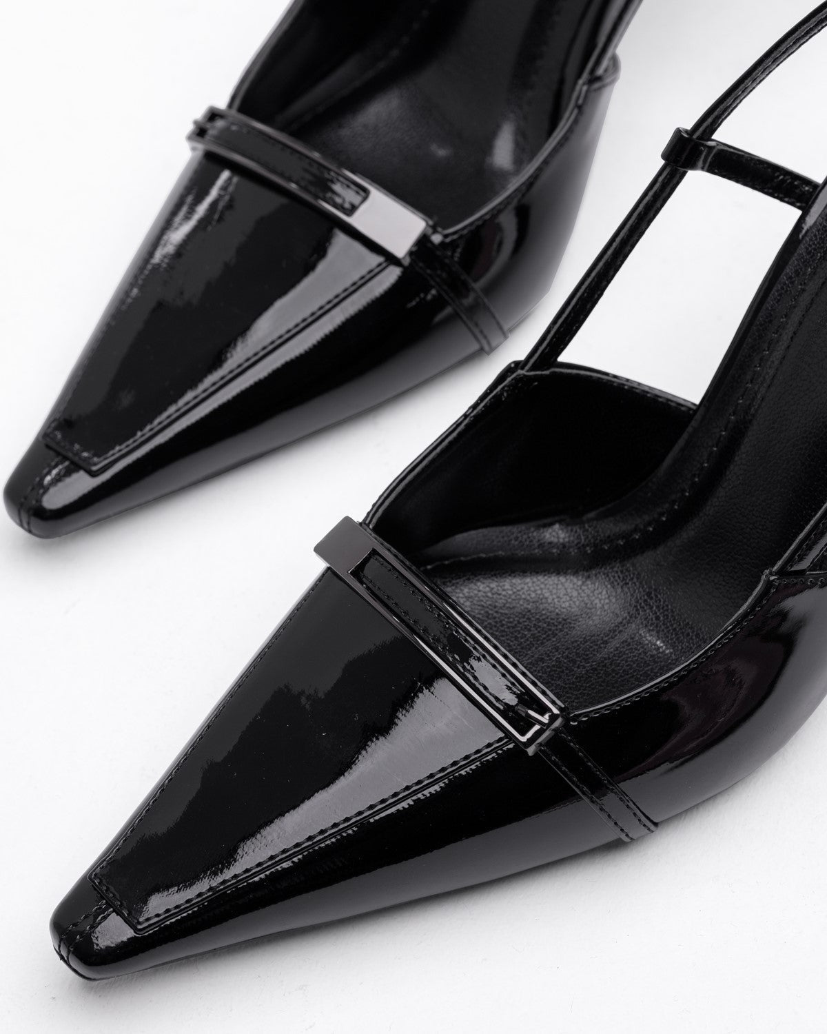 Kadın Kemer Detaylı Sivri Burun Topuklu Ayakkabı - Mary Shoes