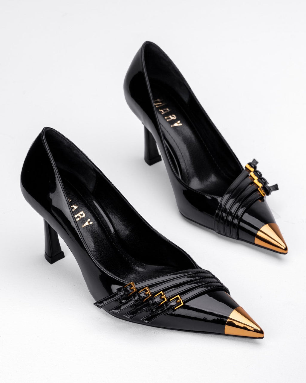 Kadın Metal Burun Detaylı Tokalı Sivri Burun Topuklu Ayakkabı - Mary Shoes