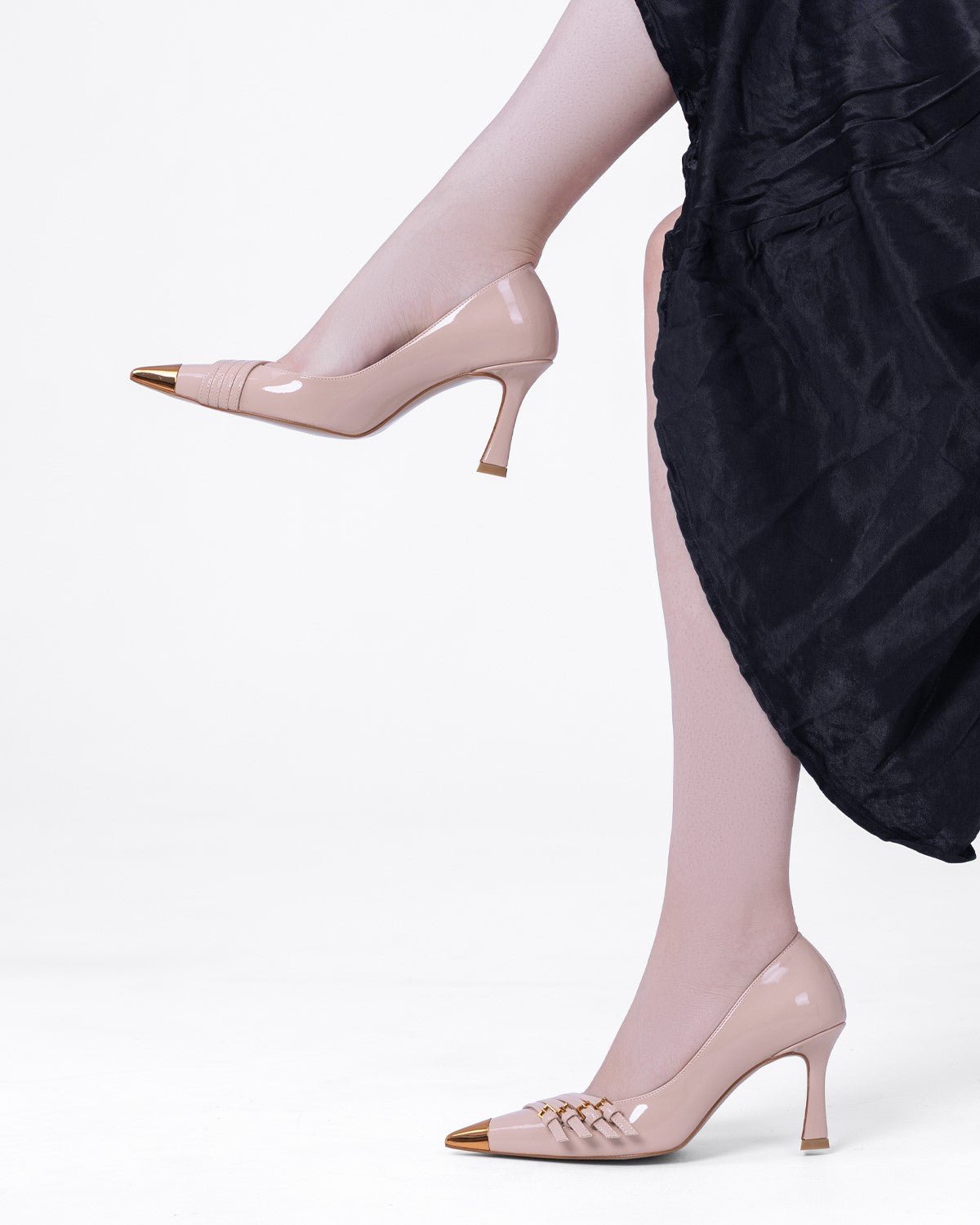 Kadın Metal Burun Detaylı Tokalı Sivri Burun Topuklu Ayakkabı - Mary Shoes