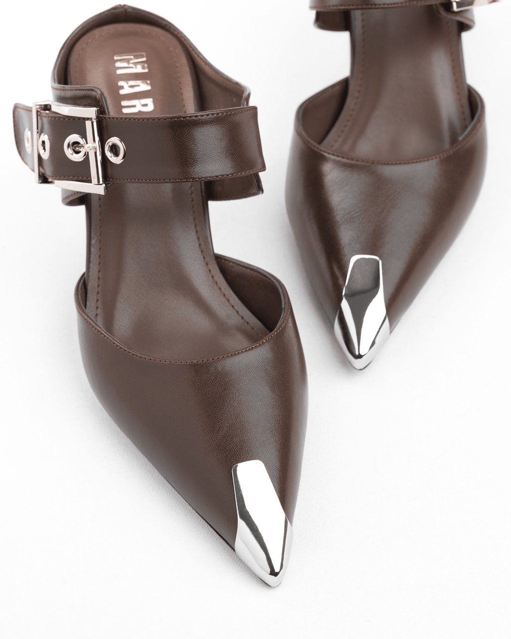Metal Uç Detaylı İnce Topuklu Tokalı Mule Ayakkabı - Mary Shoes
