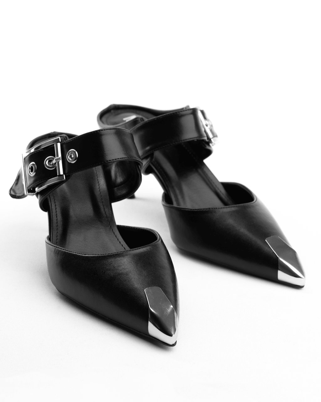 Metal Uç Detaylı İnce Topuklu Tokalı Mule Ayakkabı - Mary Shoes