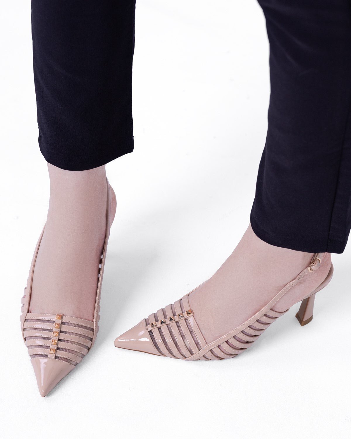 Ortopedik Rugan Şeritli Sivri Burun Topuklu - Zımbalı Arkası Açık Ayakkabı - Mary Shoes