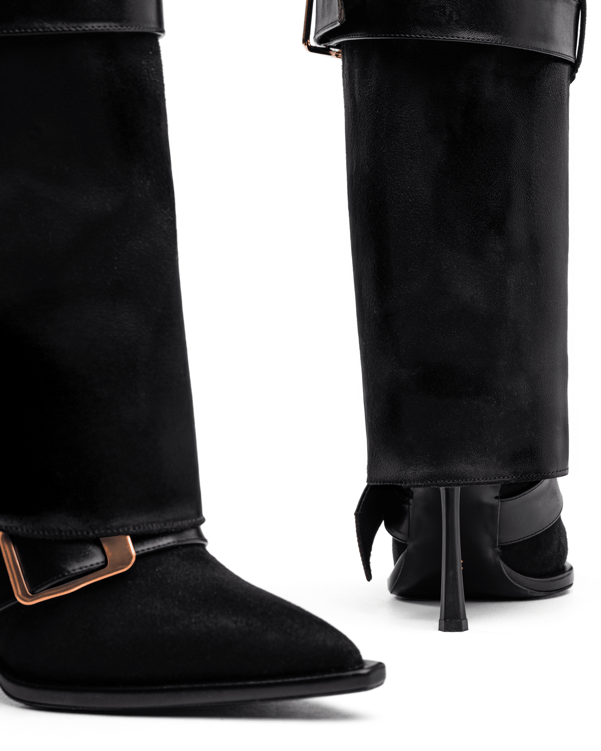 Süet Üstü Tokalı İnce Topuklu Diz Boyu Kadın Çizme – Şık ve Modern Tasarım - Mary Shoes